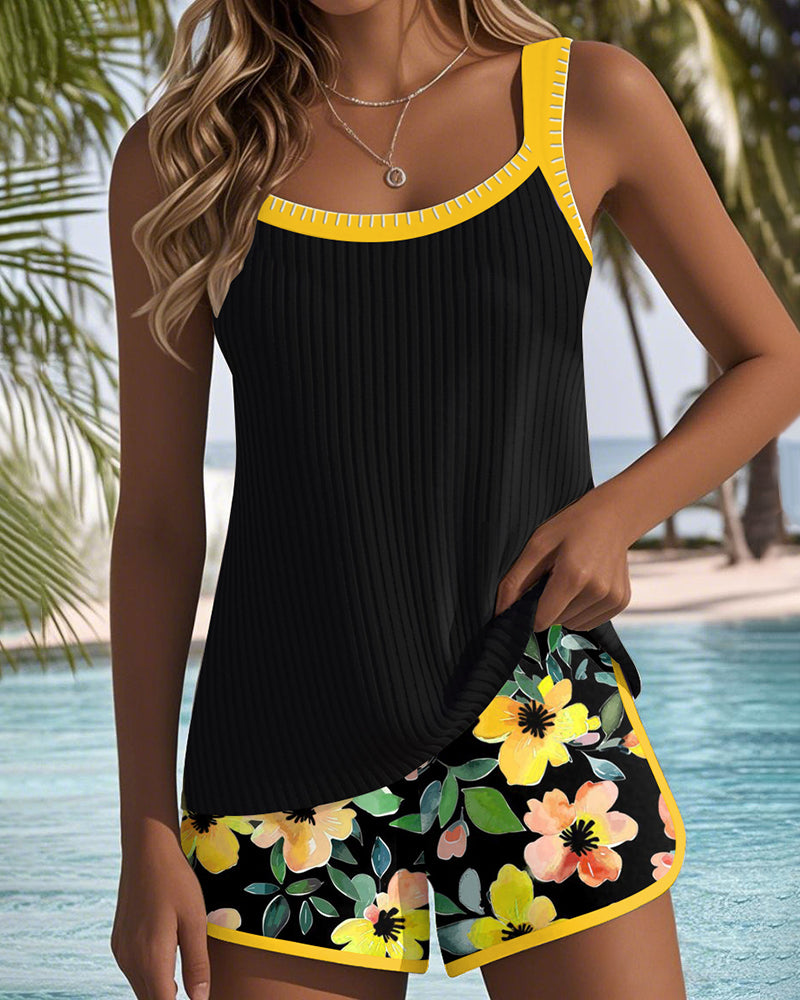 To-delt tankini med shorts