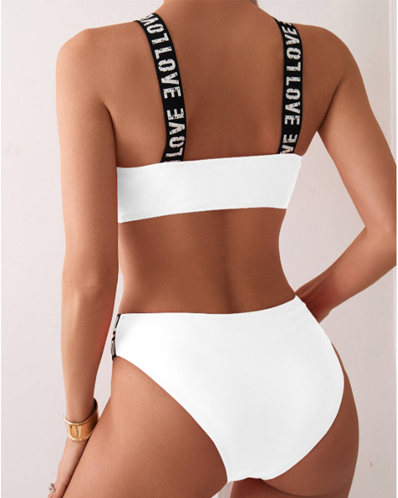 To-delt bikini-sett med stropper